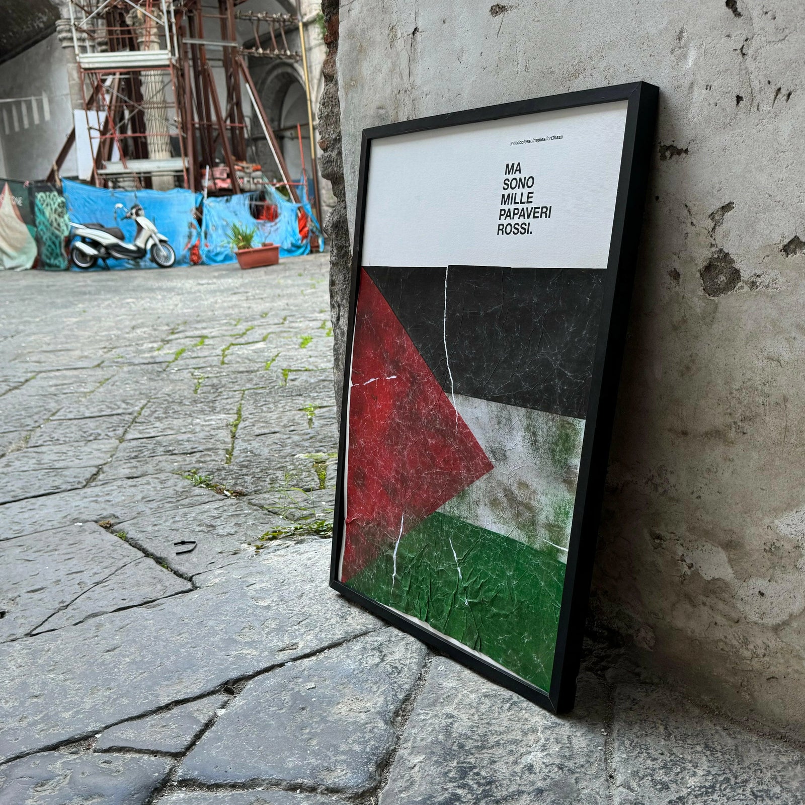 Opera Poster GLI STRACCIATI / N°X/ LIBERAZIONE / MA ERANO MILLE PAPAVERI ROSSI. – Poster Artigianale Fatto a Mano a Napoli | United Colors of Naples