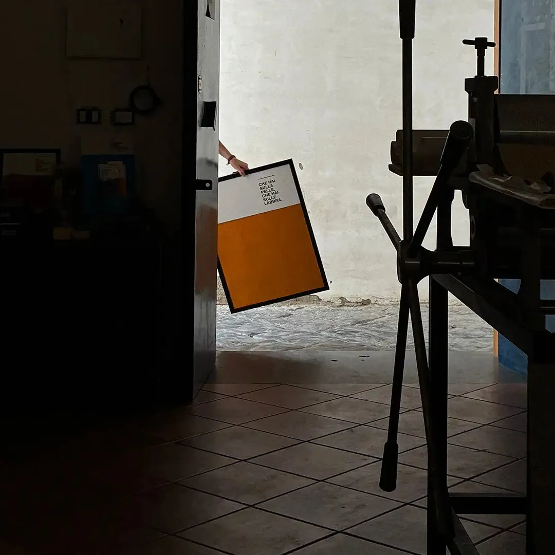 Sapore di Sale, Gino Paoli – the ochre Opera Poster carried by hand in the workshop